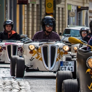 HotRods fahren durch Dresden - Sliderbild