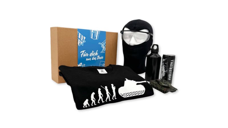 Geschenkbox der Erlebnisfabrik zu Panzer Erlebnissen mit passenden Inhalten und blauer Banderole.